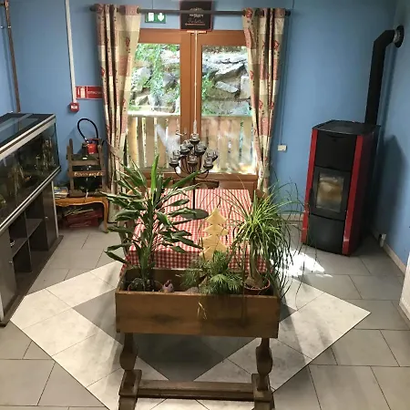 Restaurant La Fourmi 酒店 Bourbach-le-Haut